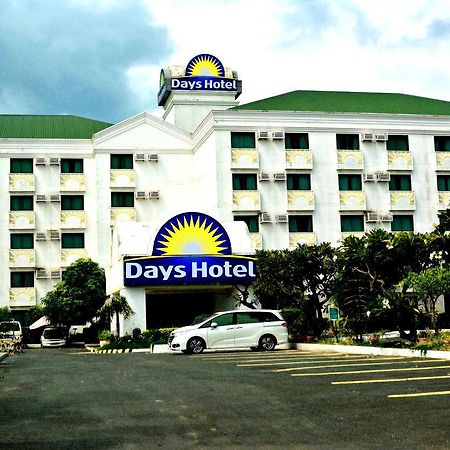Days Hotel By Wyndham Batangas Exterior foto